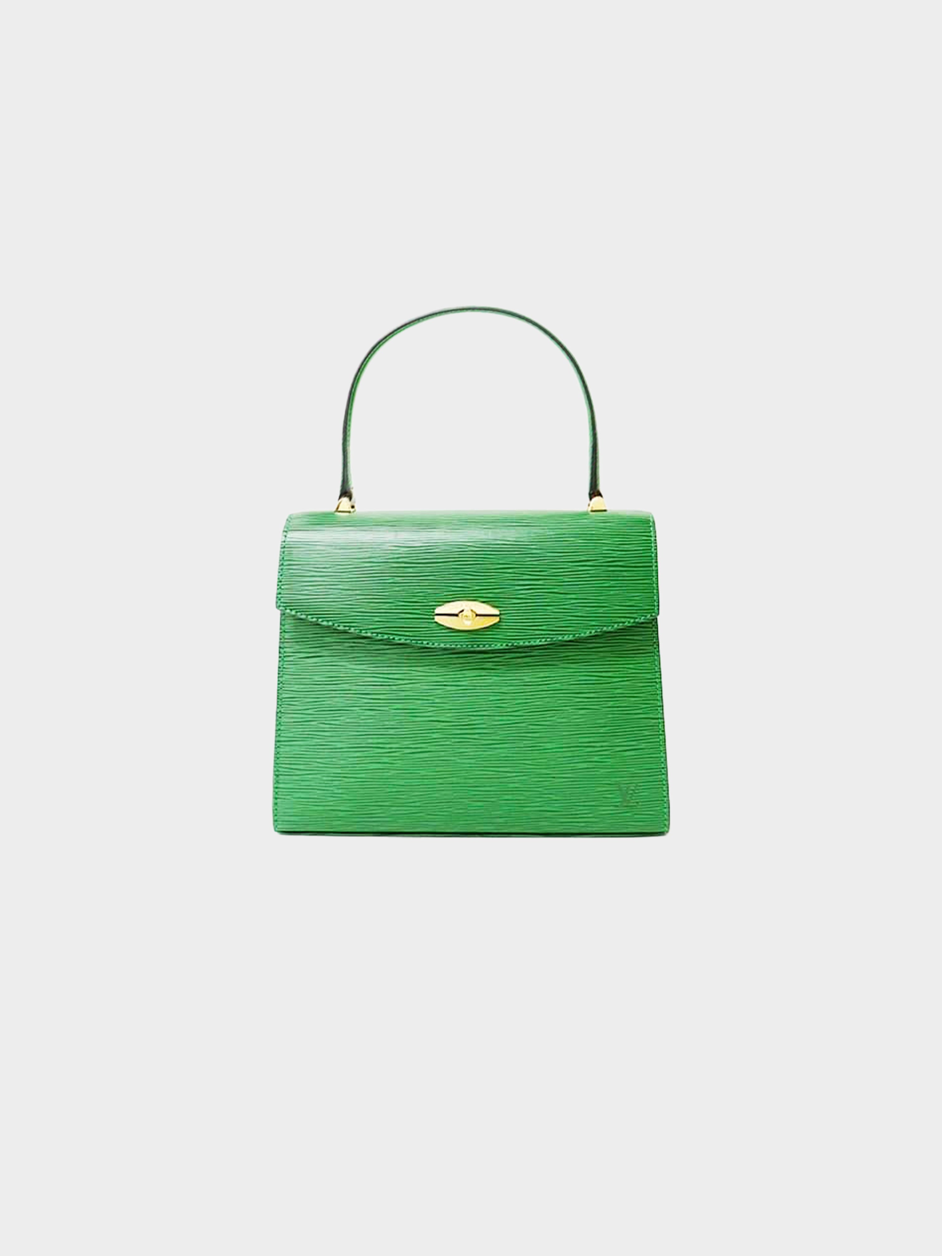 John Pye Auctions - LOUIS VUITTON, SPEEDY GREEN EPI HANDBAG WITH GREEN  LEATHER. ESTIMATED SIZE OF 27X19X15CM (ITEM INCLUDES A CERTIFICATE OF  AUTHENTICITY) AAX2664