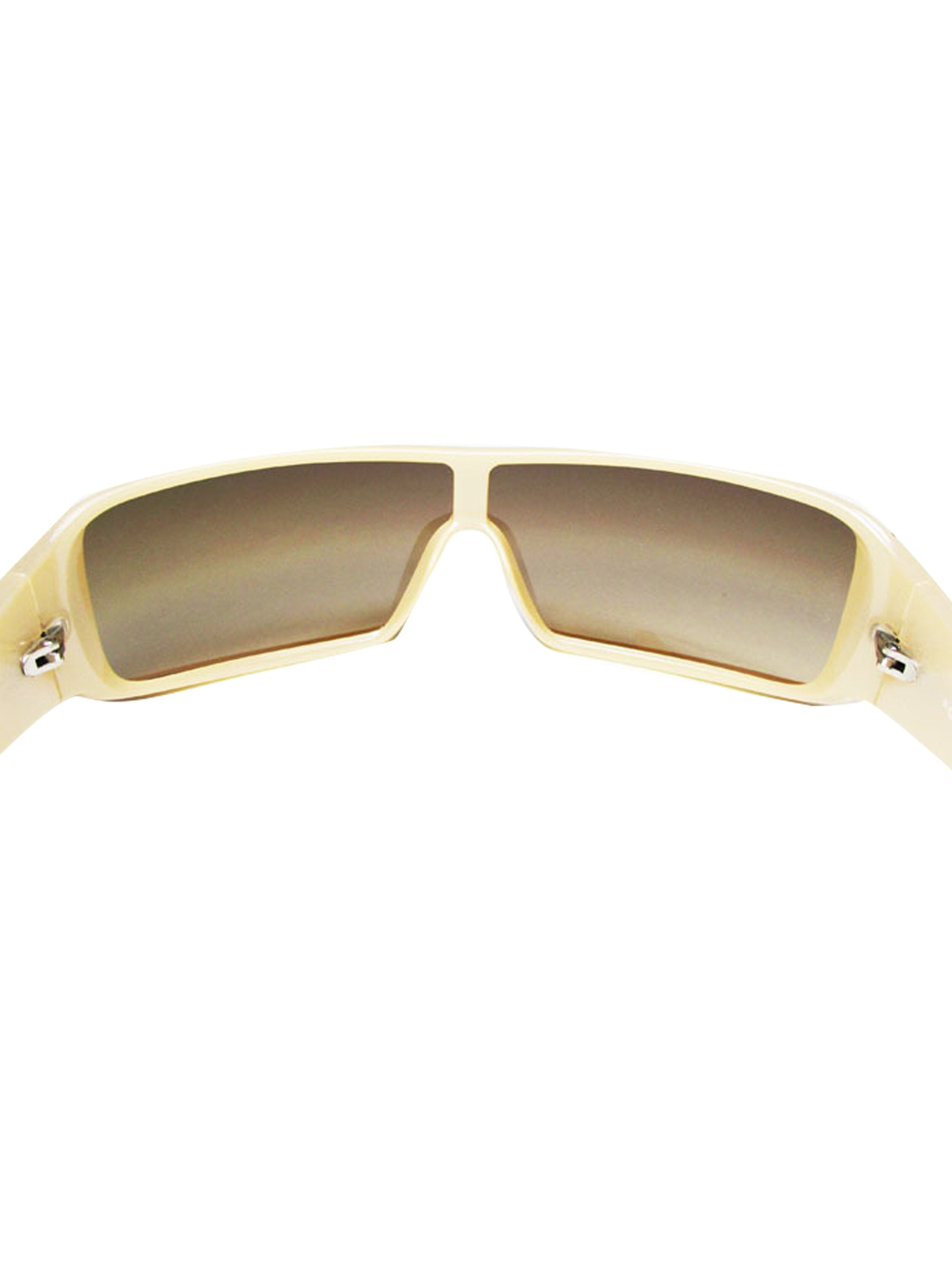 Sunglasses Chanel Black in Plastic - 36047851