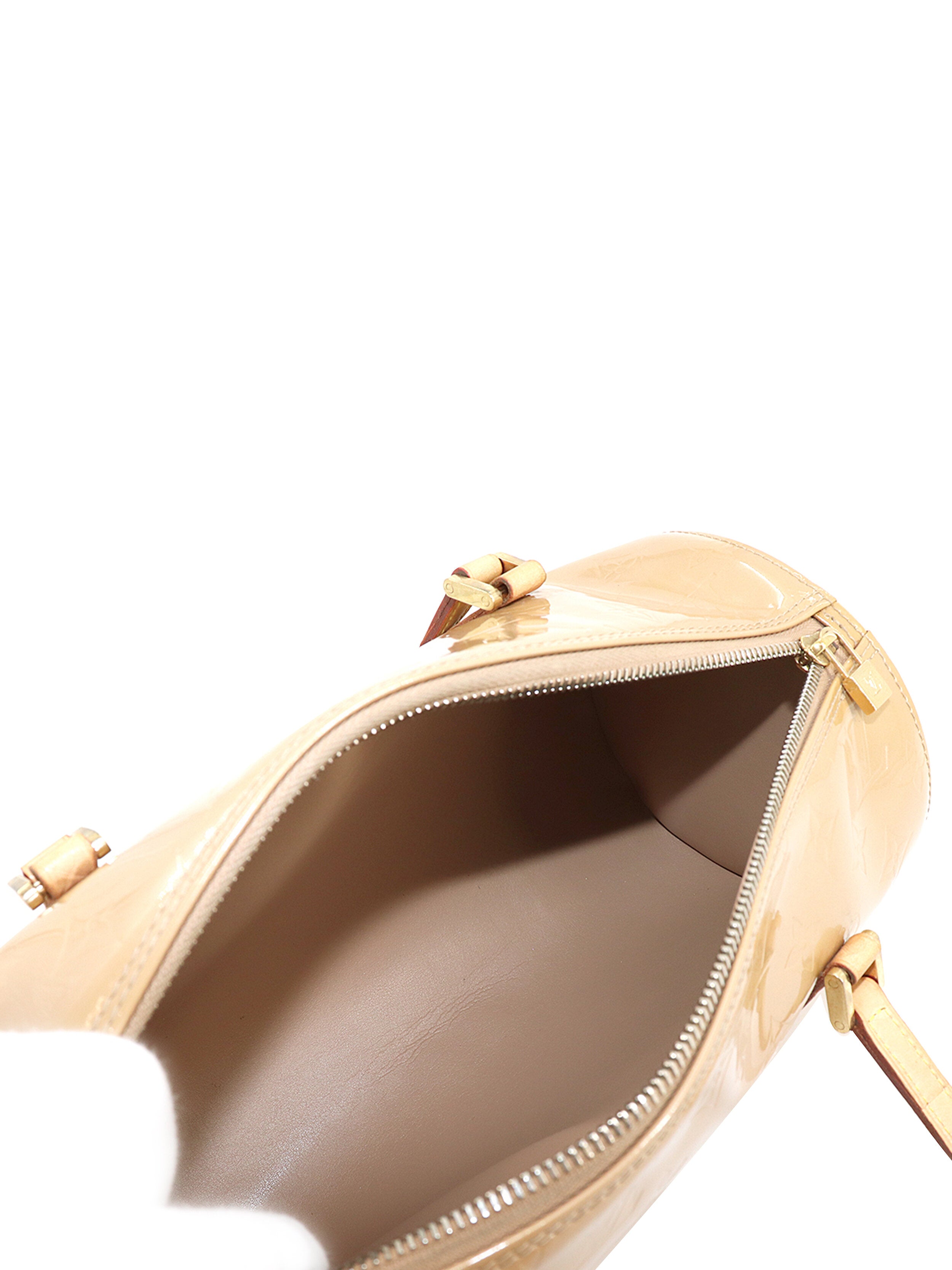 Louis Vuitton 2000s Beige Vernis Papillion