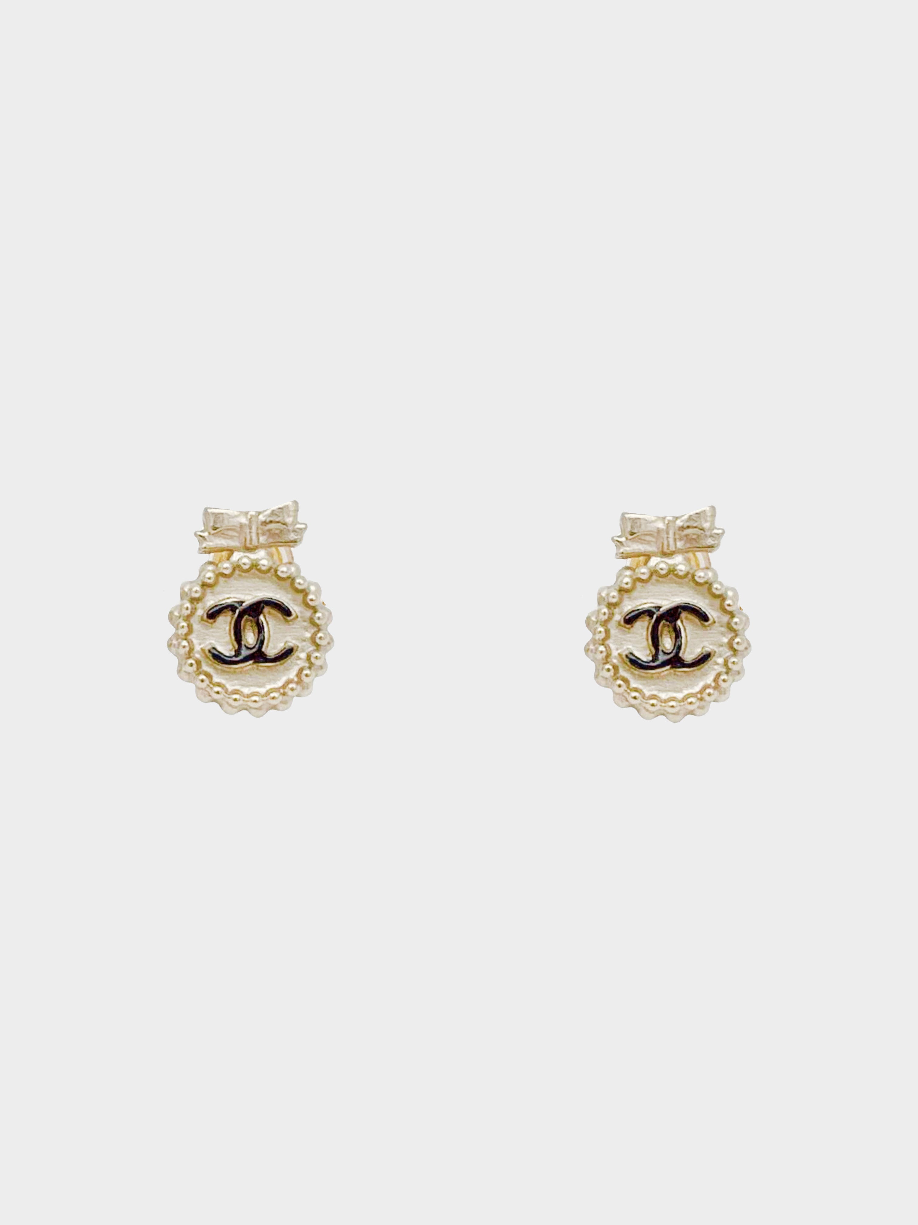 Chanel 2013 CC Logo Dotted Bow Earrings · INTO