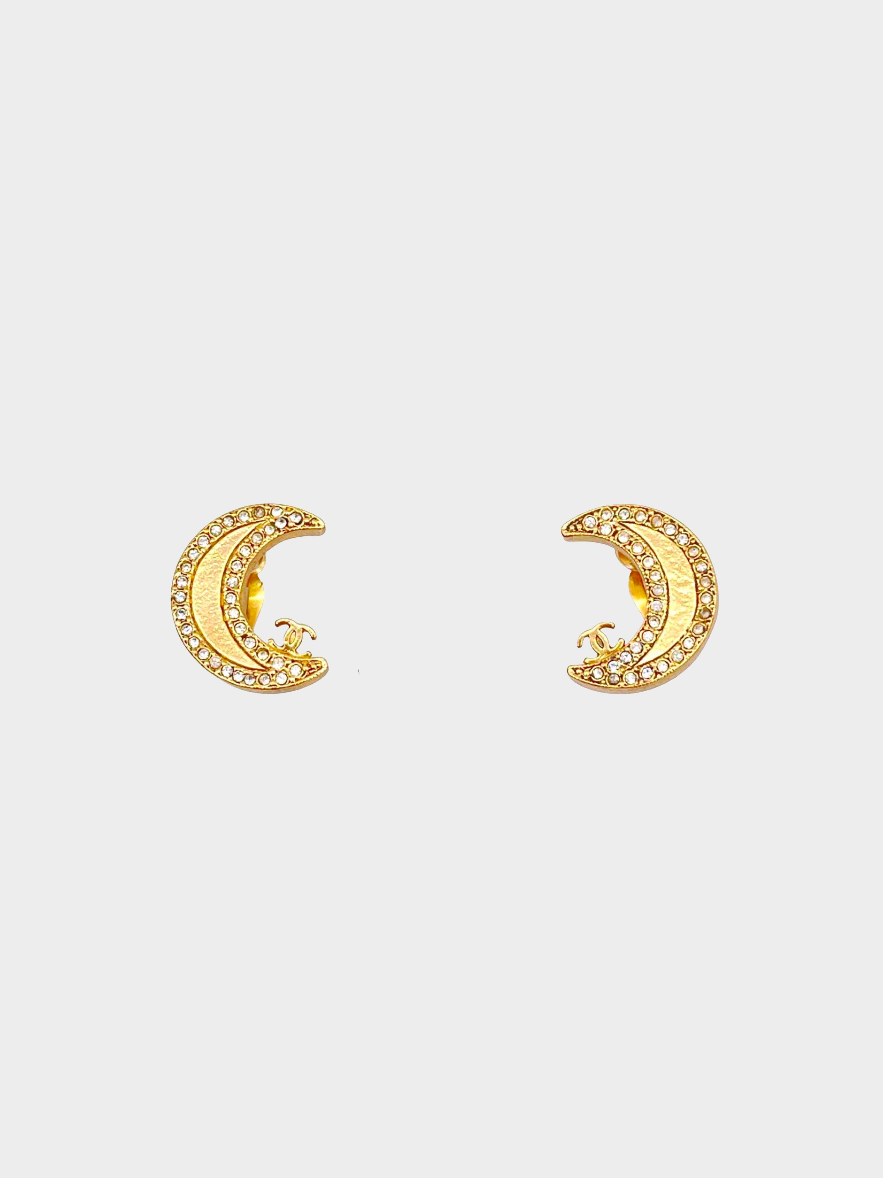 Chanel Spring 2001 Crescent Clip-on CC Earrings