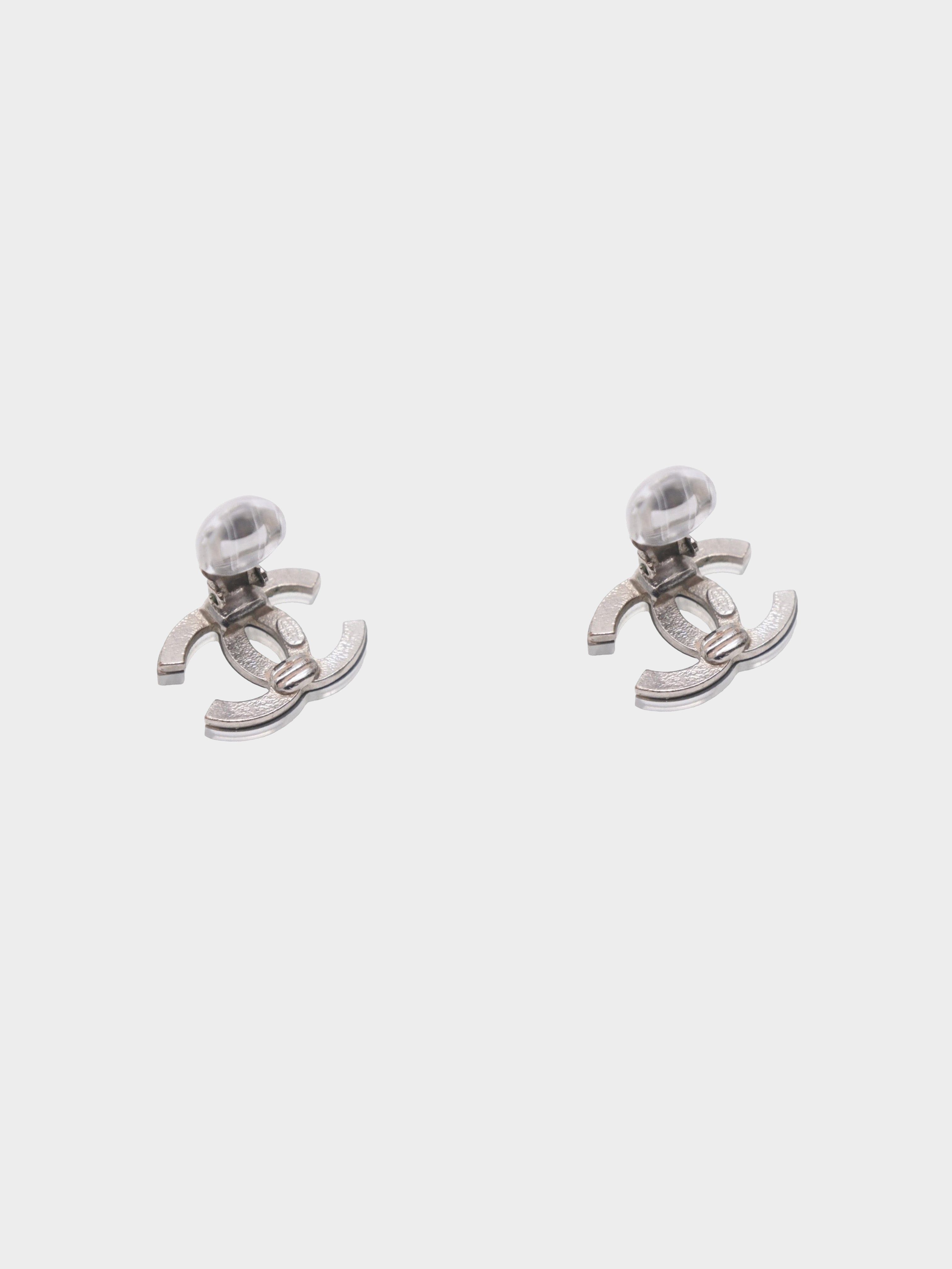 Chanel 2003 Cruise Clear CC Earrings · INTO