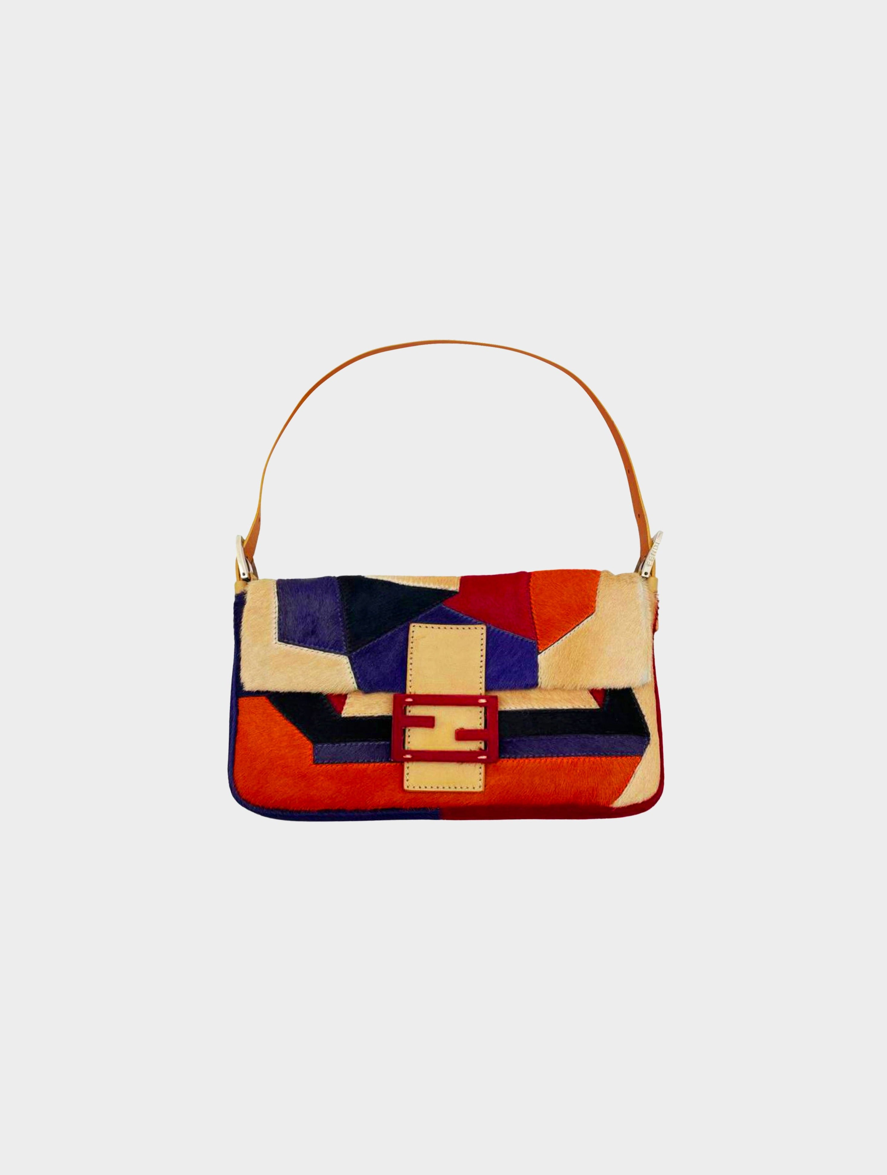 FENDI BAGUETTE その他 本 本・音楽・ゲーム 割引設定 | jesistracham.com