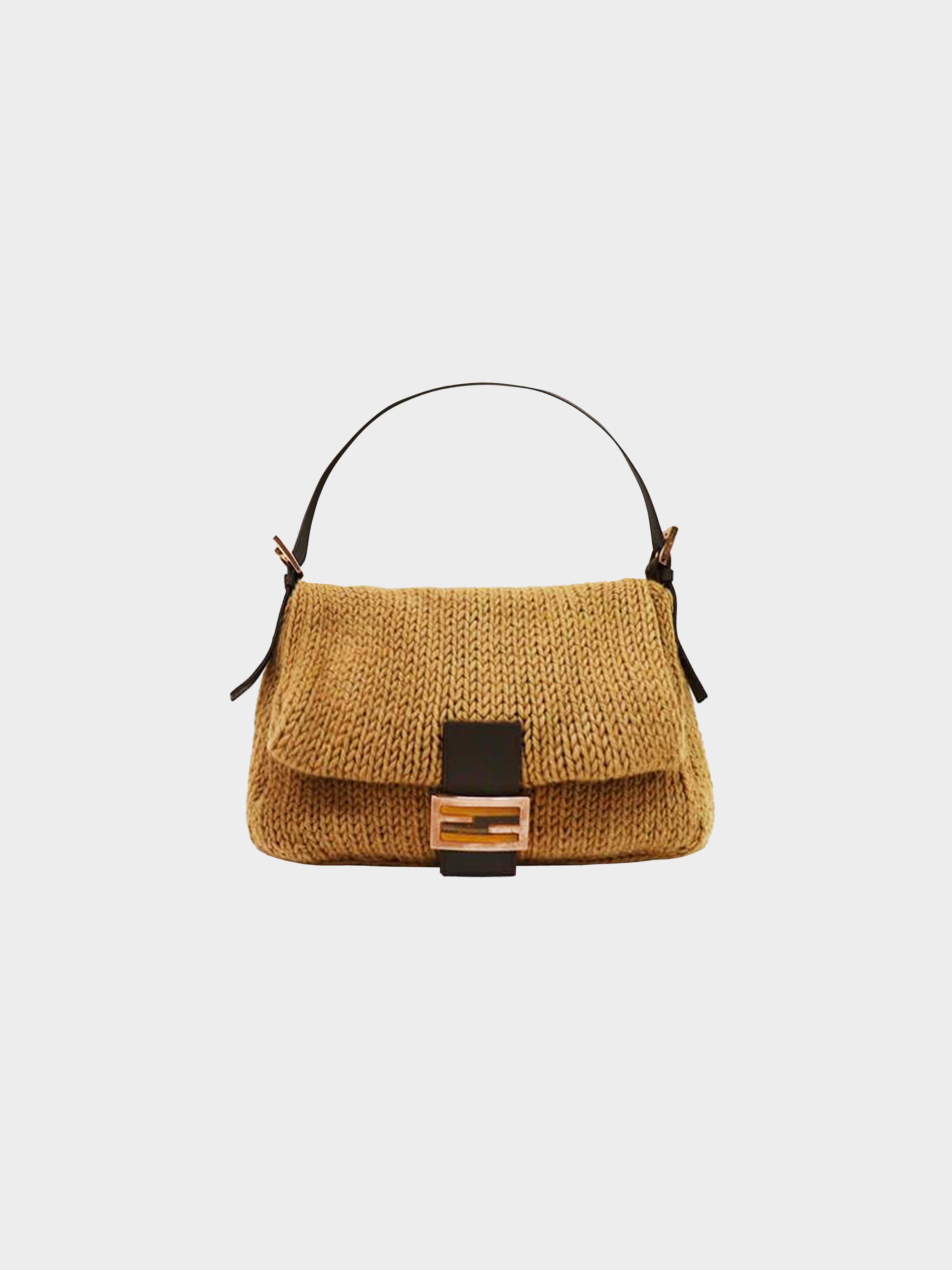 FENDI BAGUETTE その他 本 本・音楽・ゲーム 割引設定 | jesistracham.com