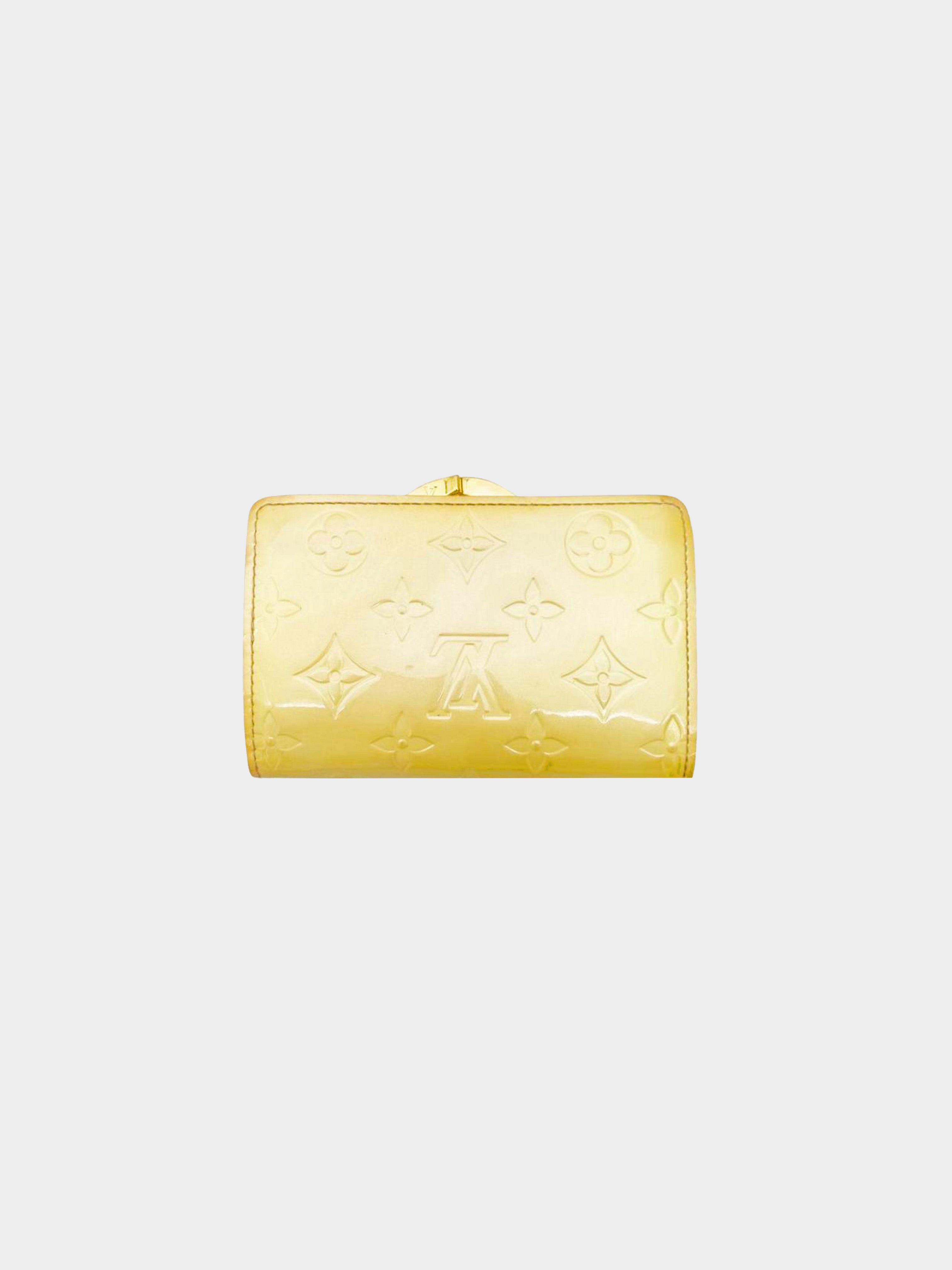 Louis Vuitton 2007 Vernis Leather Wallet · INTO