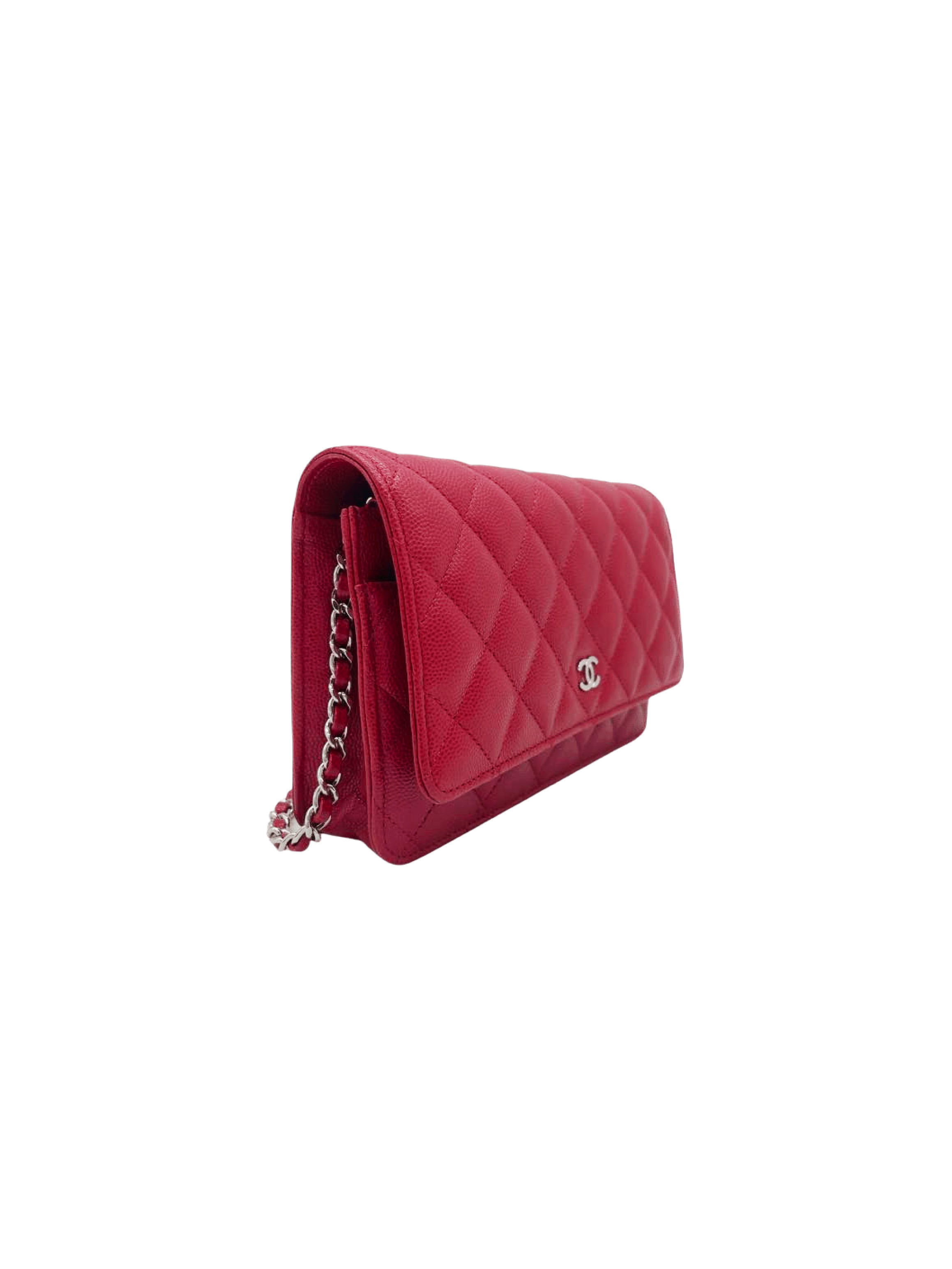 Chanel 2016 Red Matrasse Caviar Skin Silver Chain Wallet Bag