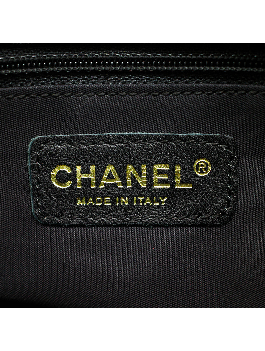 Chanel // 2005 White Nylon Ski Sport Flap Shoulder Bag – VSP Consignment