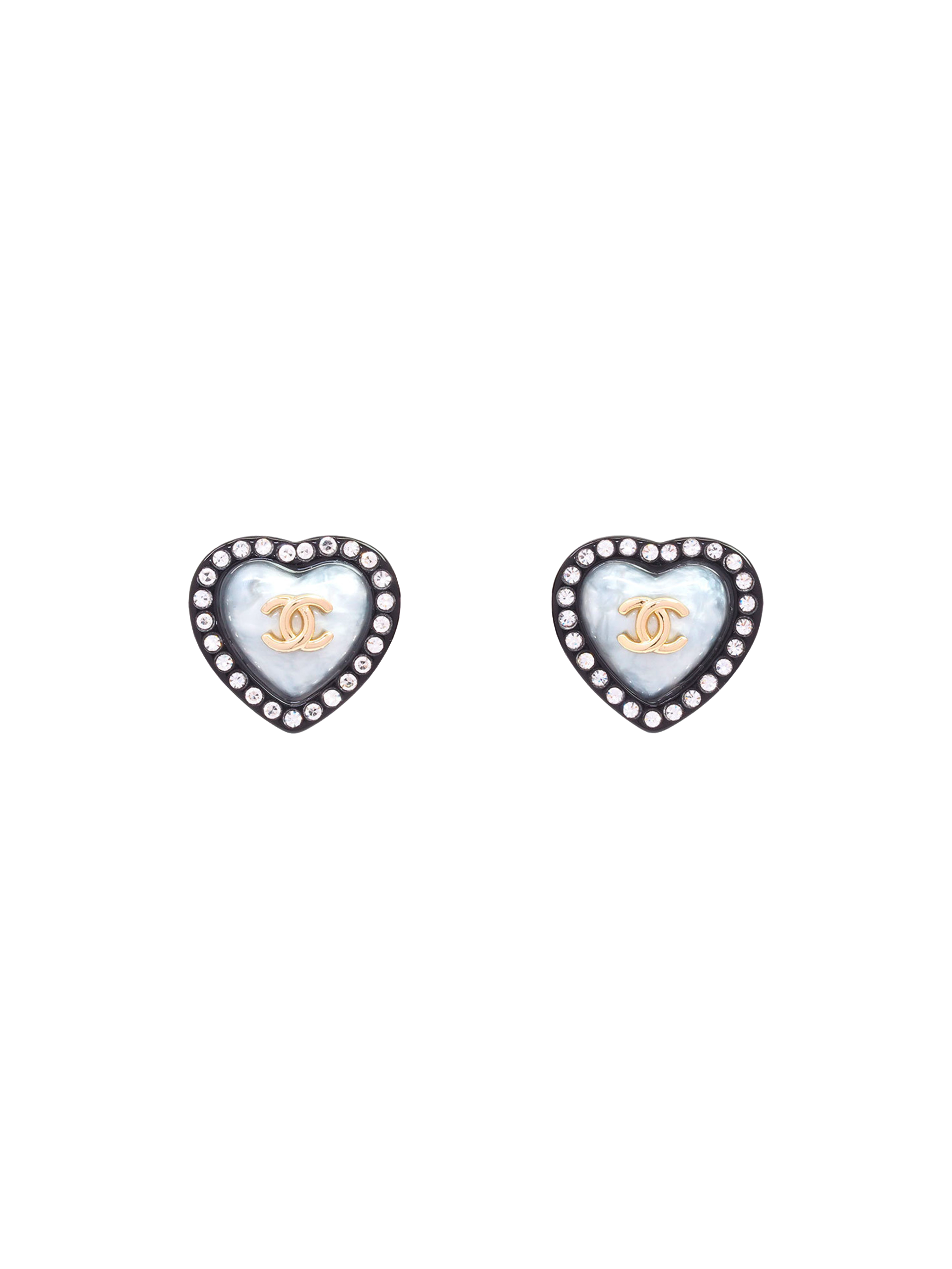 Chanel 2000s Rare Pearl Heart Earrings