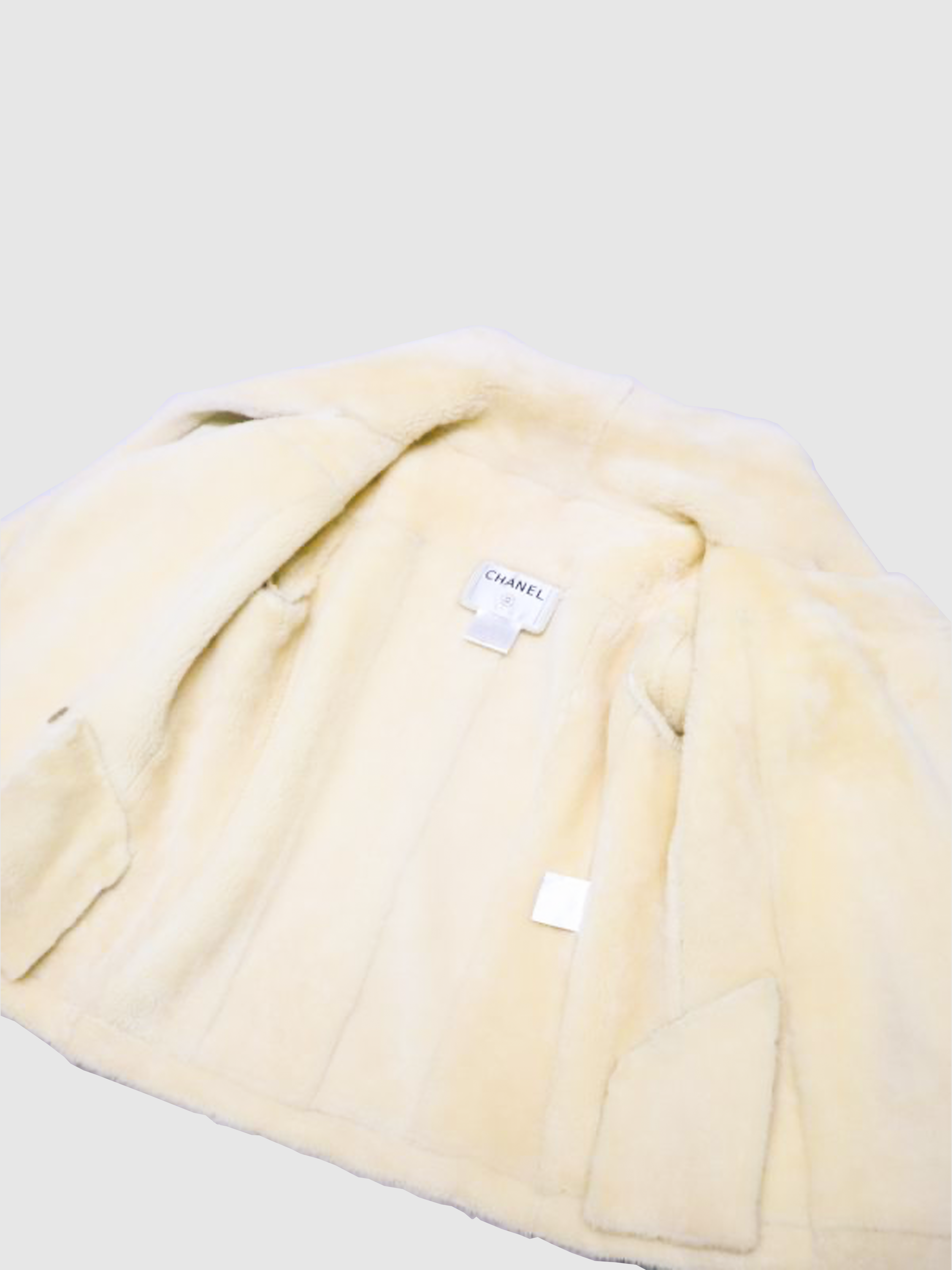 Chanel 1997 FW Cream Shearling Jacket