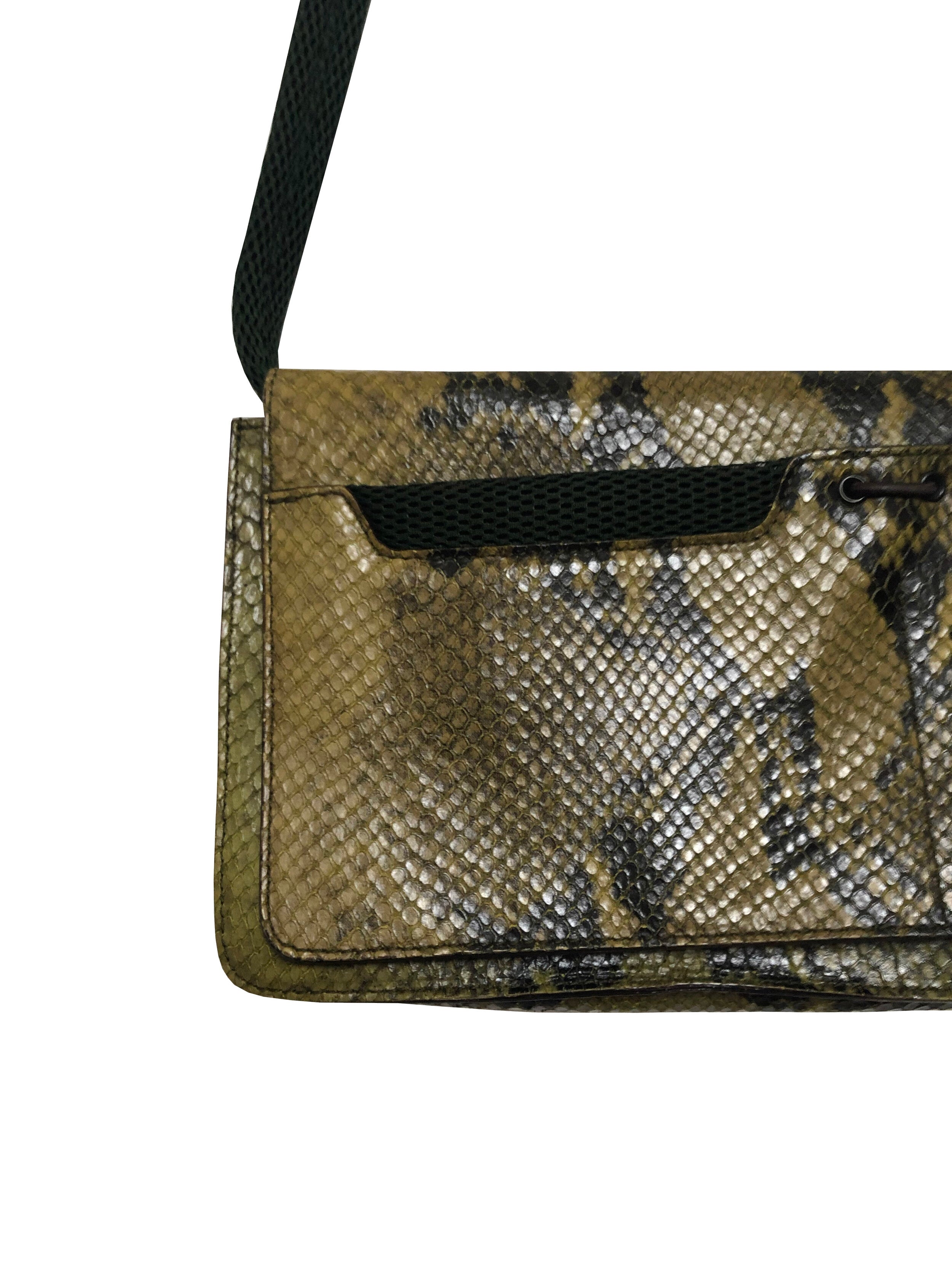 Python handbag Miu Miu Green in Python - 17660305