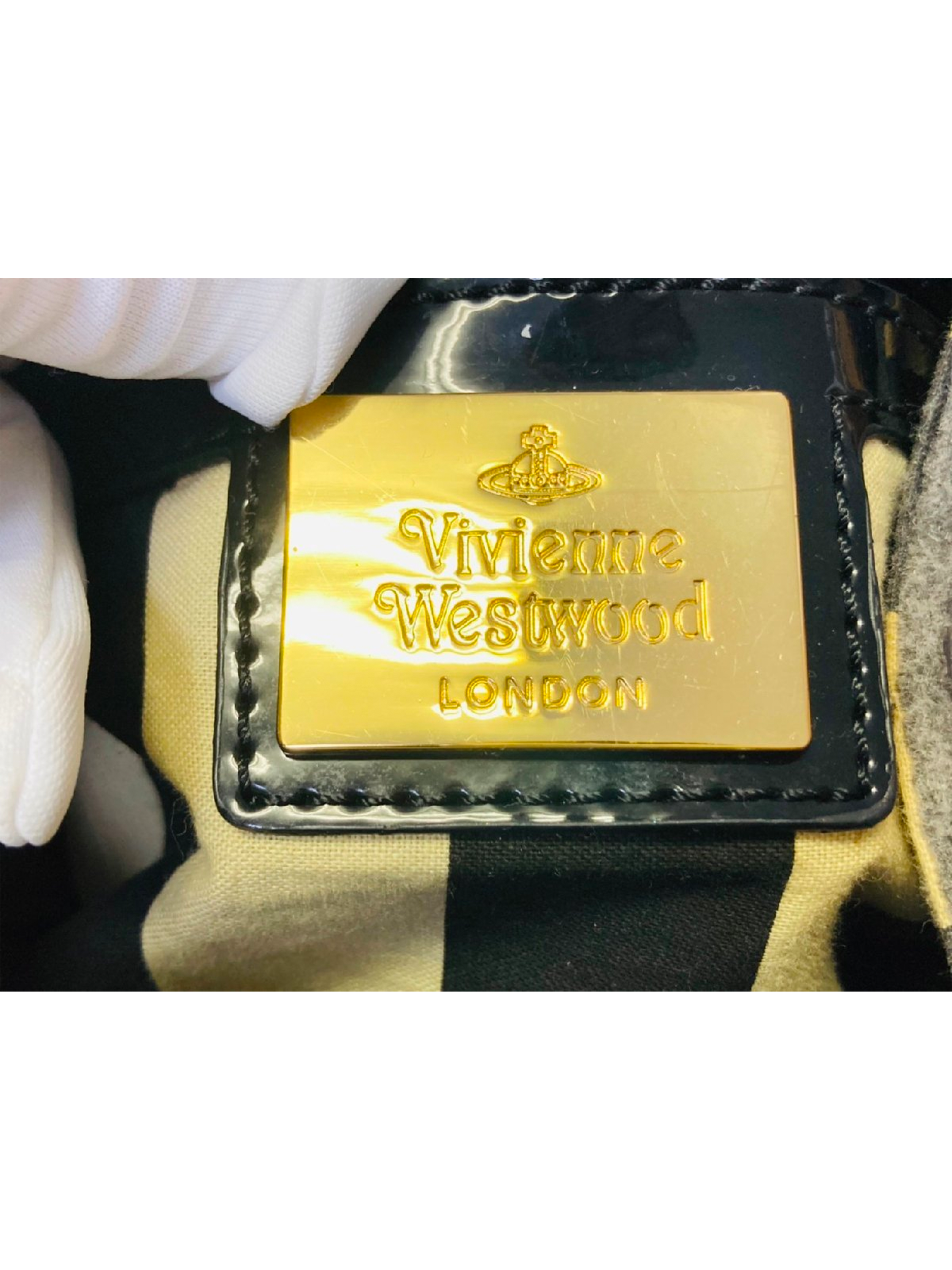 Vivienne Westwood 2000s Gold Heart Bag · INTO