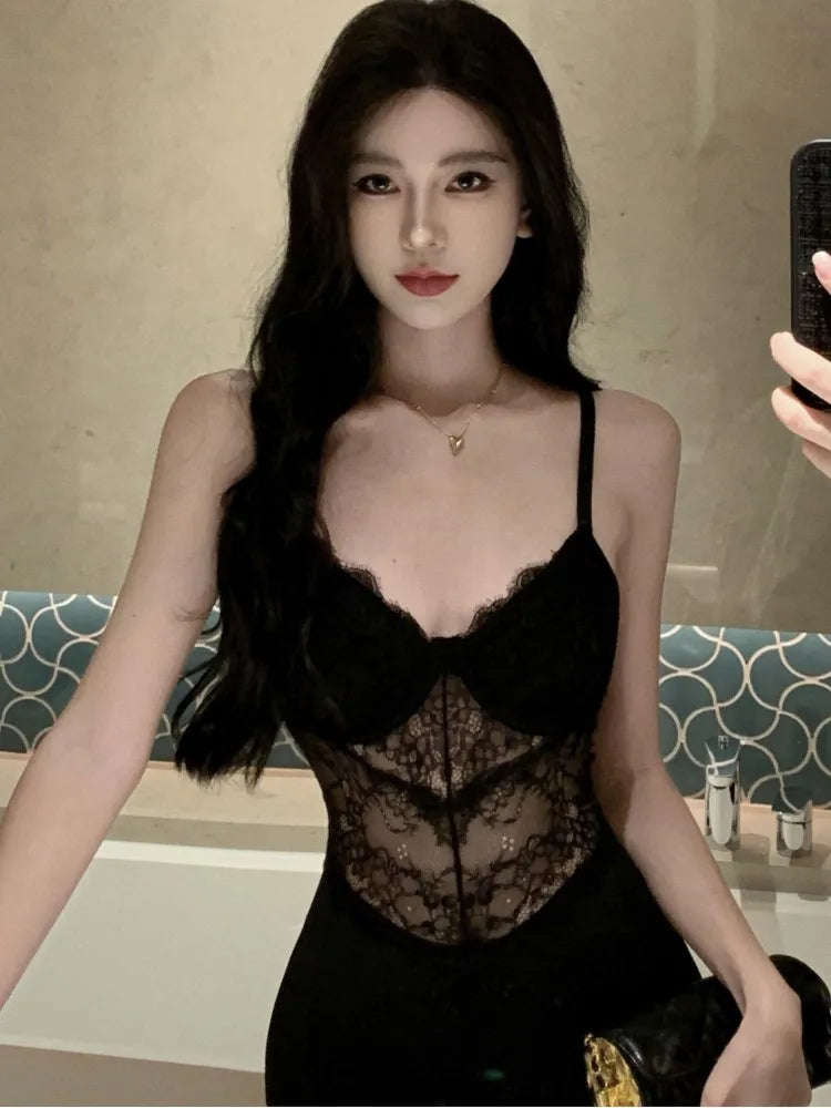 Black Lace Bodycon Dress with High Split for Summer Parties - Image 6
