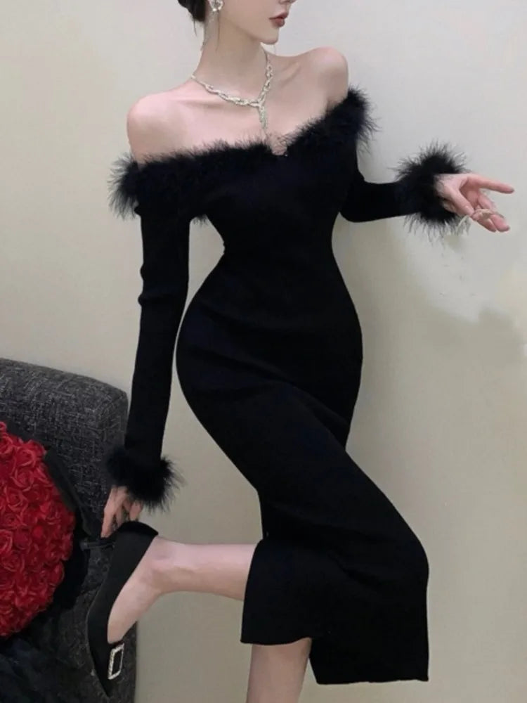 Elegant Backless Knitted Dress with Slash Neck Feathers Patchwork