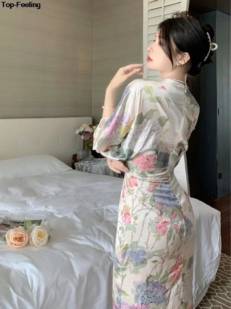 Vintage Print V-neck Mermaid Long Dress for Women - Image 6