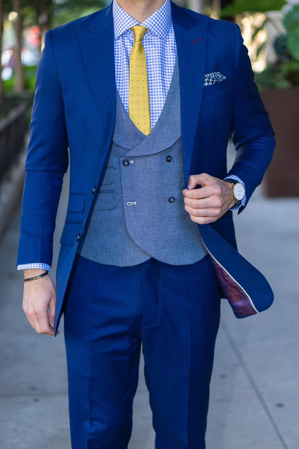 領帶是最基礎入門的西裝配件。