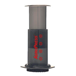 Aerobie AeroPress Kaffee-Zubereiter inkl. 100 Filtern dark