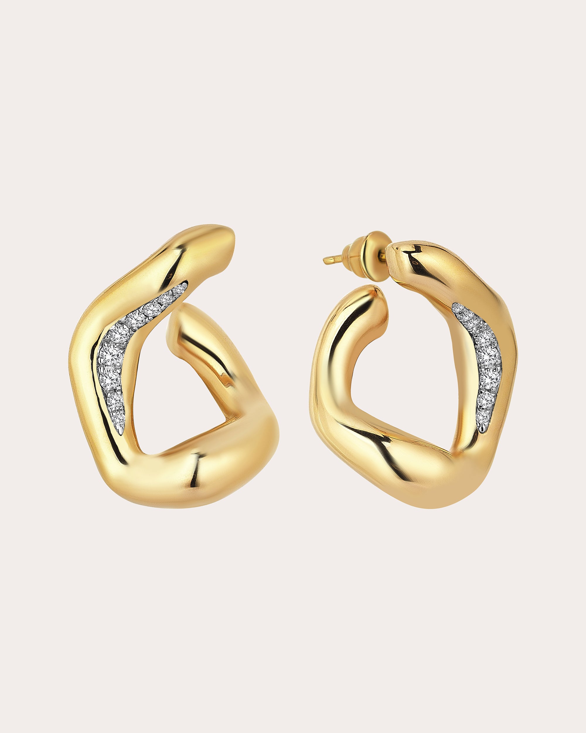 Shop Sim And Roz Women's Maxi Stream Hoop Earrings In Gold
