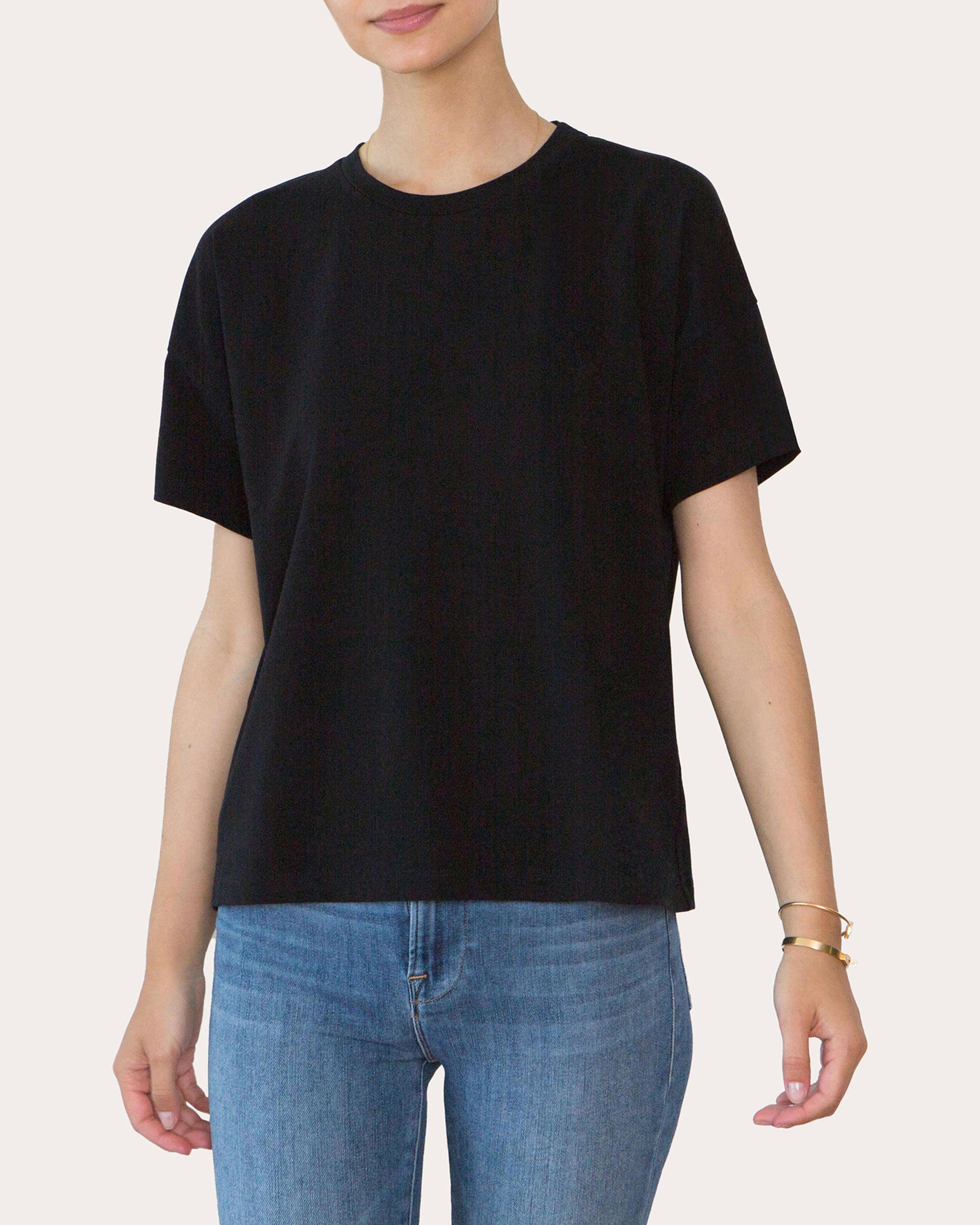 Shop Santicler Women's Bevin Organic Cotton Relaxed T-shirt In Black