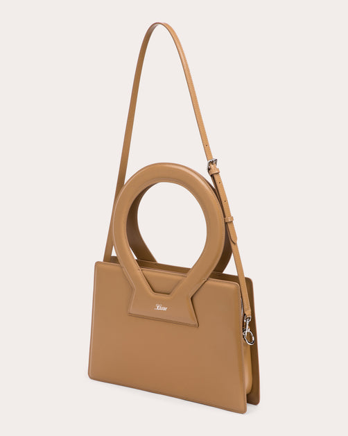 Large Ana Tote Espresso › The Shape of the Season