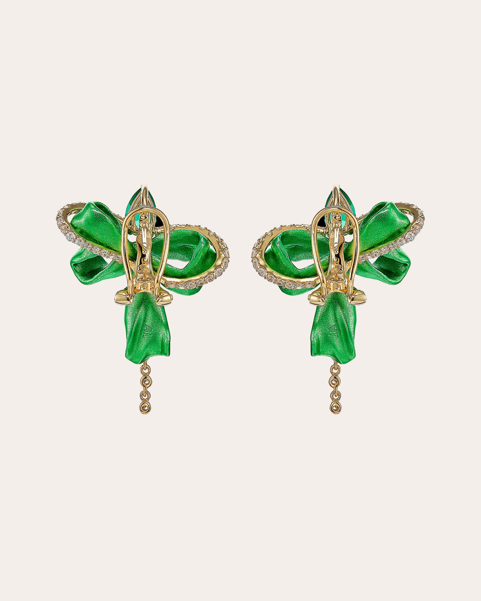 Anabela Chan Emerald Cupid's Bow Earrings | Olivela
