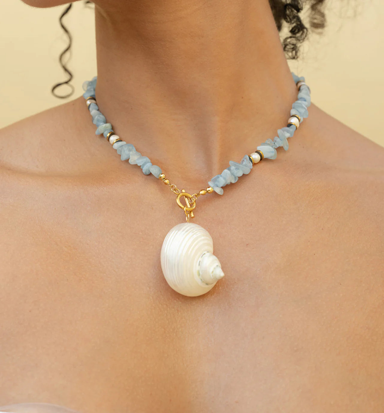 Maris Conch Shell Necklace