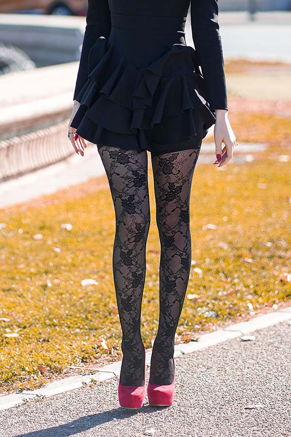 lace tights