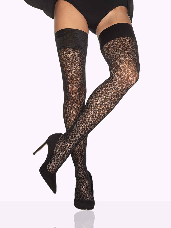 https://cdn.shopify.com/s/files/1/0593/1817/3860/products/animal-print-tights-1_720x.jpg?v=1657902793