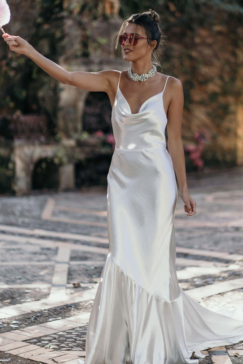 Simple Wedding Dress Satin Fabric V-Neck Sleeveless A-Line Bridal Gowns -  Milanoo.com