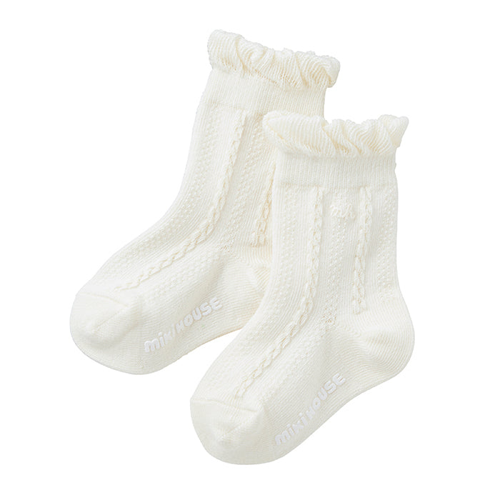 Ivory socks with frills and rope stitches