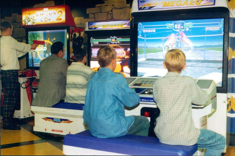 Salle d'arcade Sega en 1996