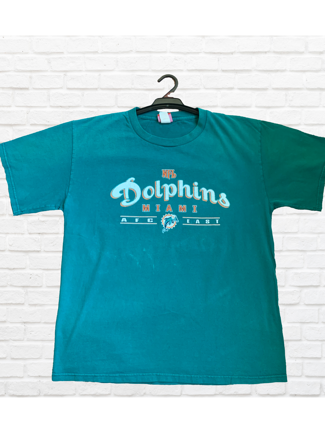 vintage dolphins t shirt