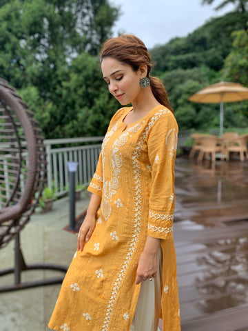 MOONGA SILK CHIKANKARI KURTI