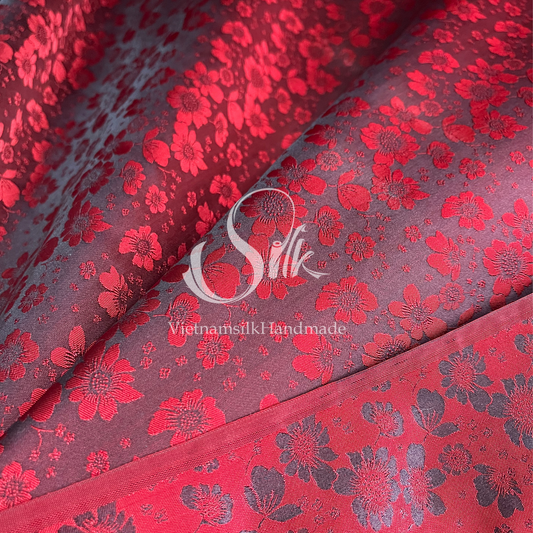 Red Silk fabric by the yard - Natural silk - Pure Mulberry Silk - Hand –  Villagesilk