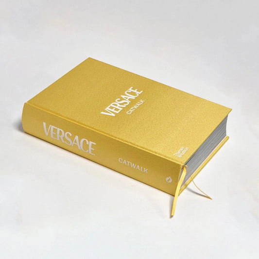 ASIA PUBLISHERS SERVICES  Louis Vuitton Catwalk: The Complete