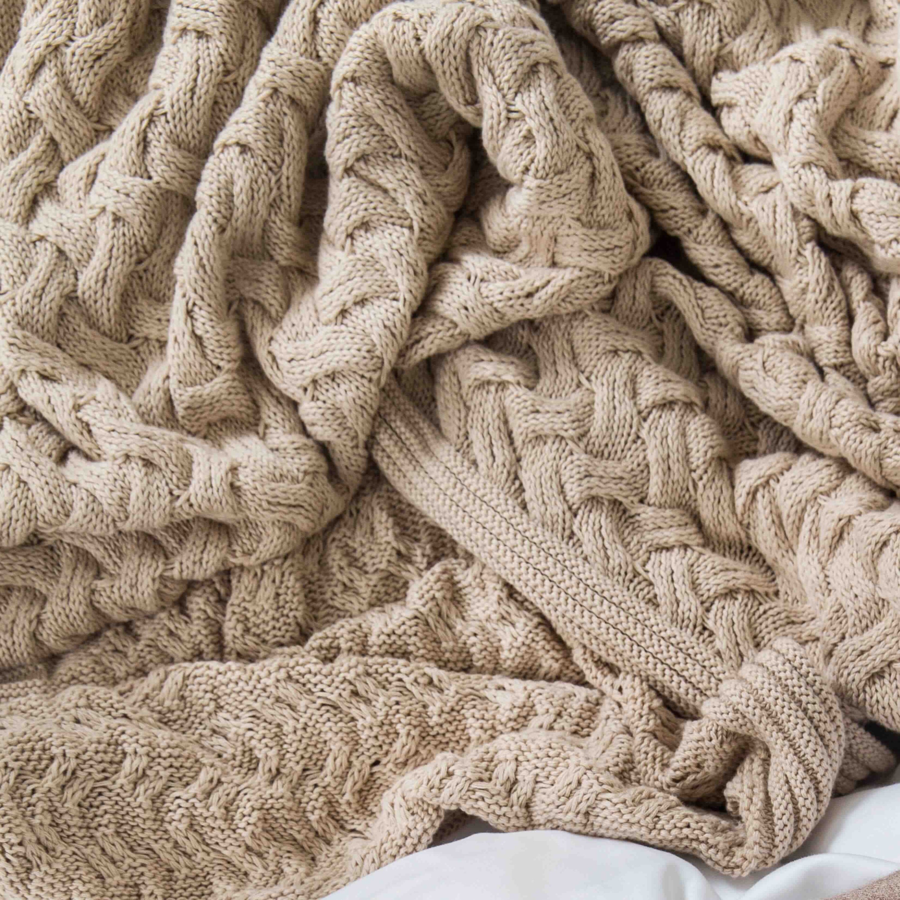 Chunky Cable Knit Blanket Shop