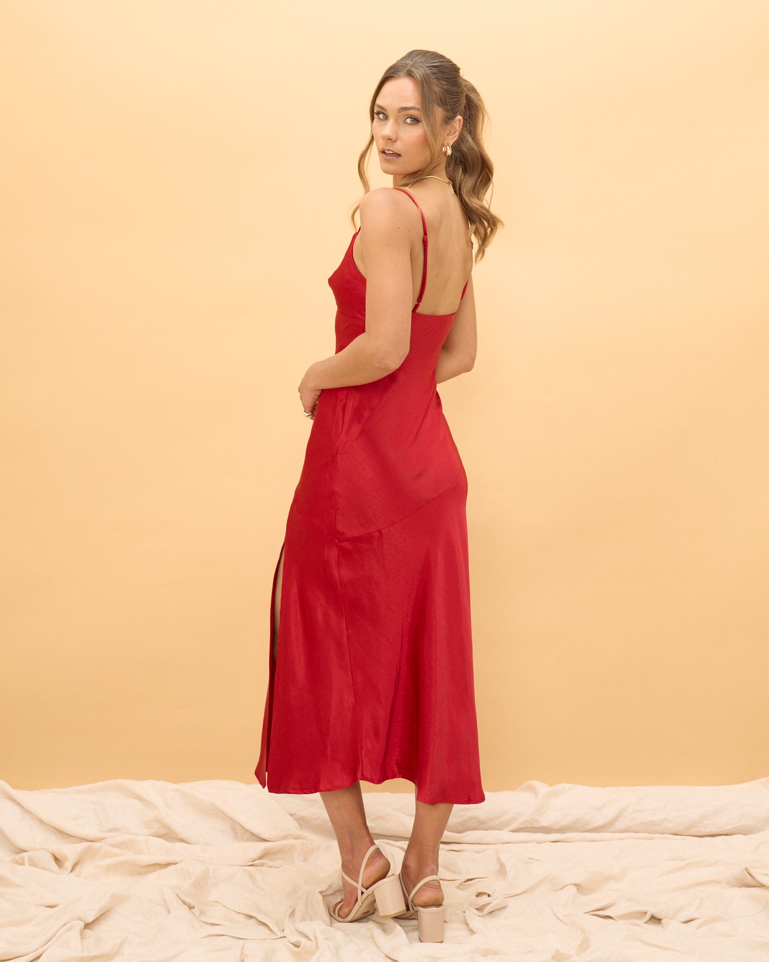 Orilla Red Midi Dress