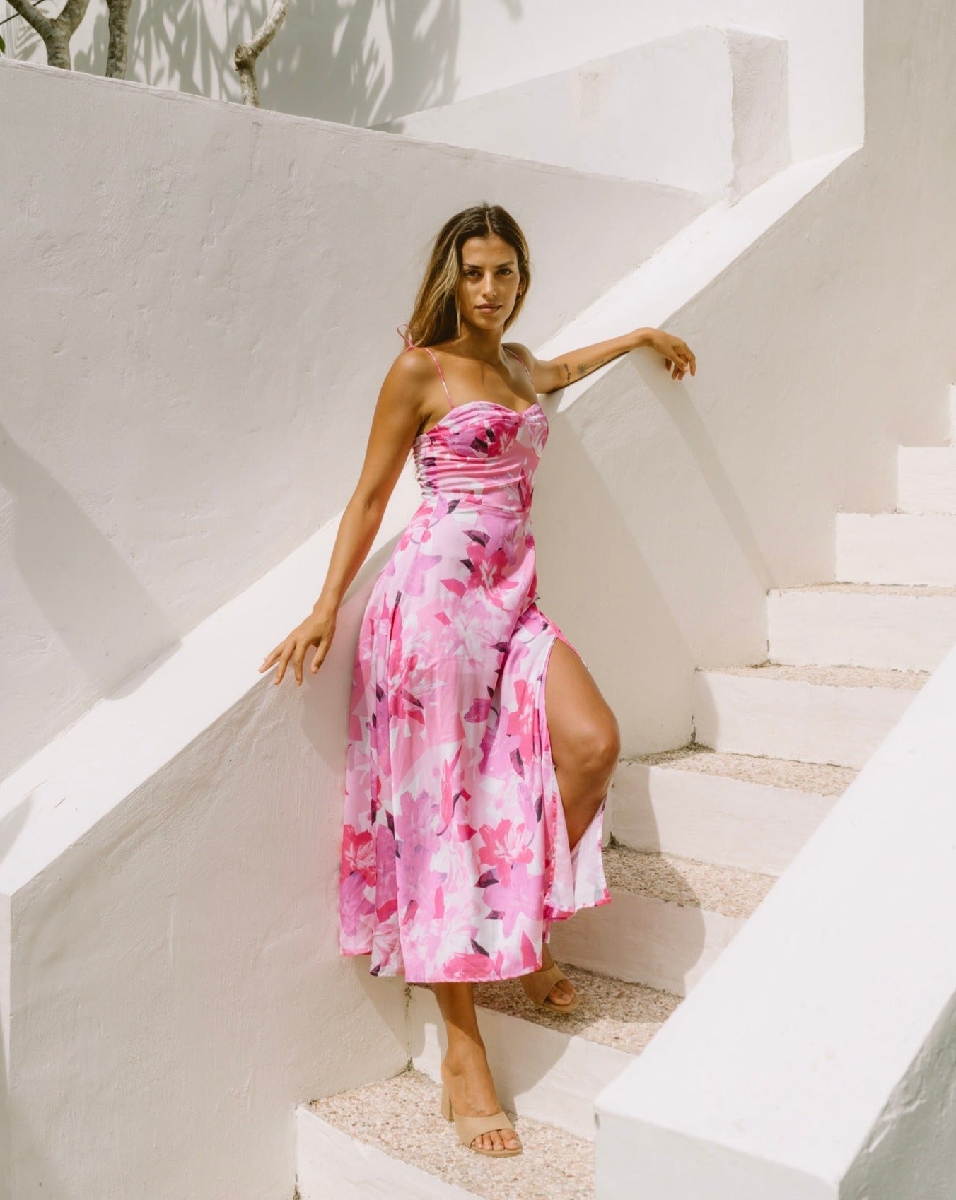 Weslyn Pink Floral Midi Dress