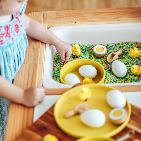 kids activity play using bamboo plates