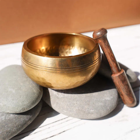 https://buddhastoneshop.com/products/tibetan-sound-bowl-handcrafted-for-relaxation-and-mindfulness-meditation-singing-bowl-set?_pos=1&_sid=fc3791294&_ss=r?utm_source=blog&utm_medium=link-seo&utm_campaign=meditative-melodies-deepening-mindfulness-with-sound-bowls