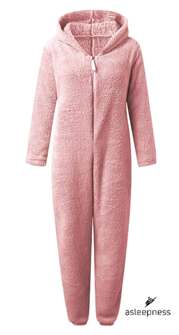 Stilrent Jumpsuit heldragt, pyjamas, nattøj og fritidstøj i pink lavet i fleece med lange ærmer og hætte