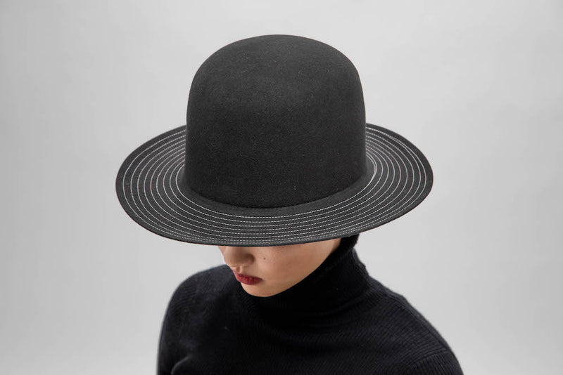 HEADS BRIM STITCH HAT スミクロ-