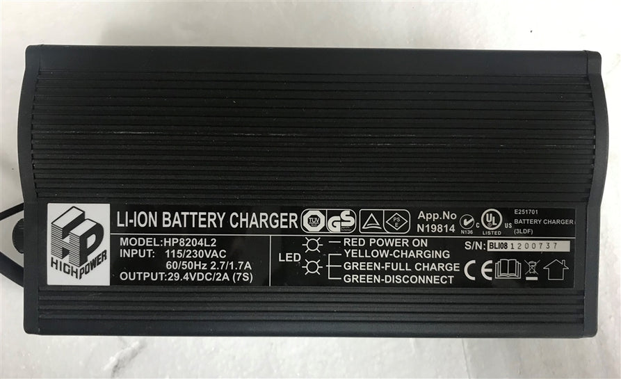 Chargeur 48V Lithium ventilé XLR-3 – Mondial Batteries