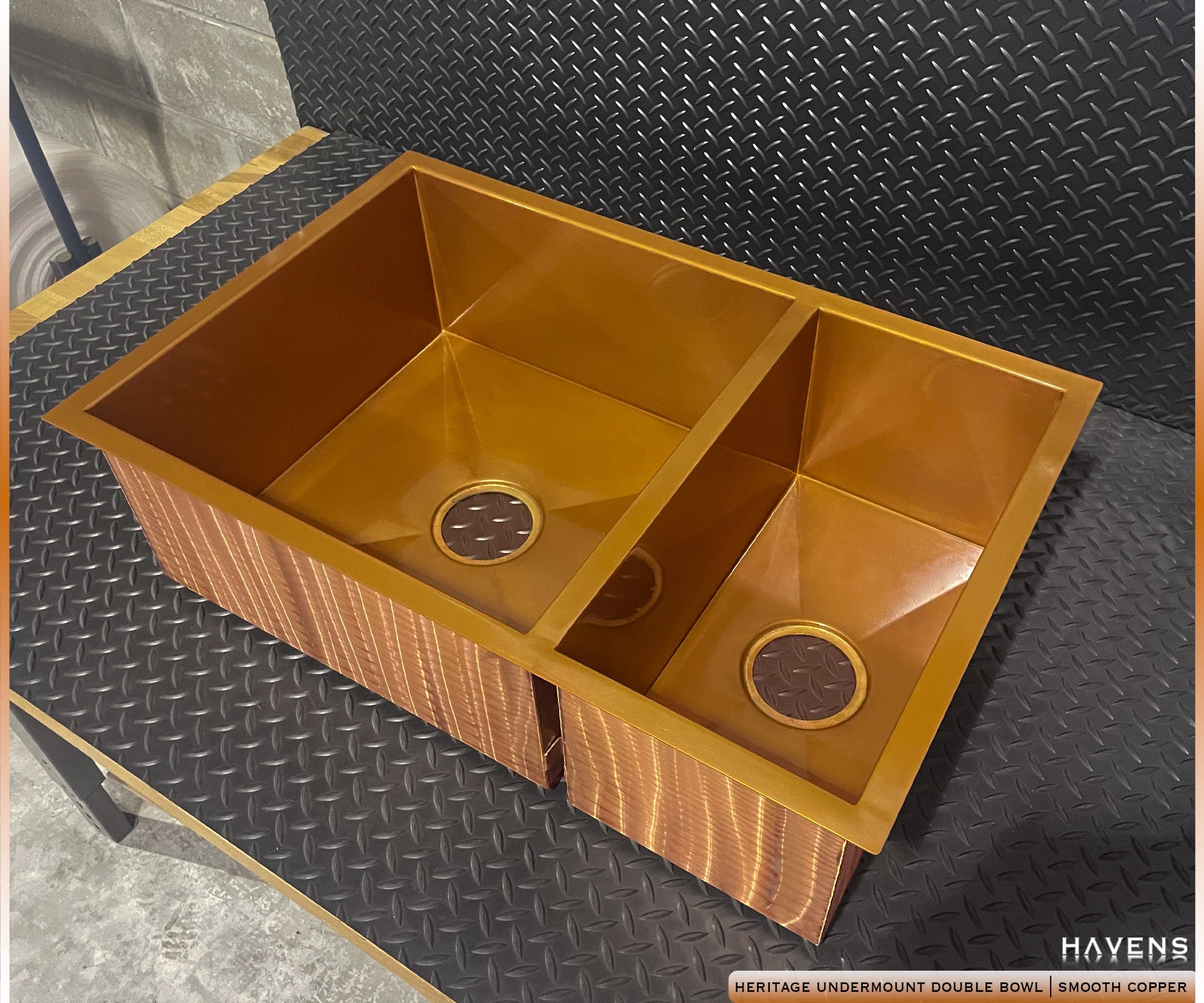 Custom Double Drainboard Sink - Pure Copper - Havens