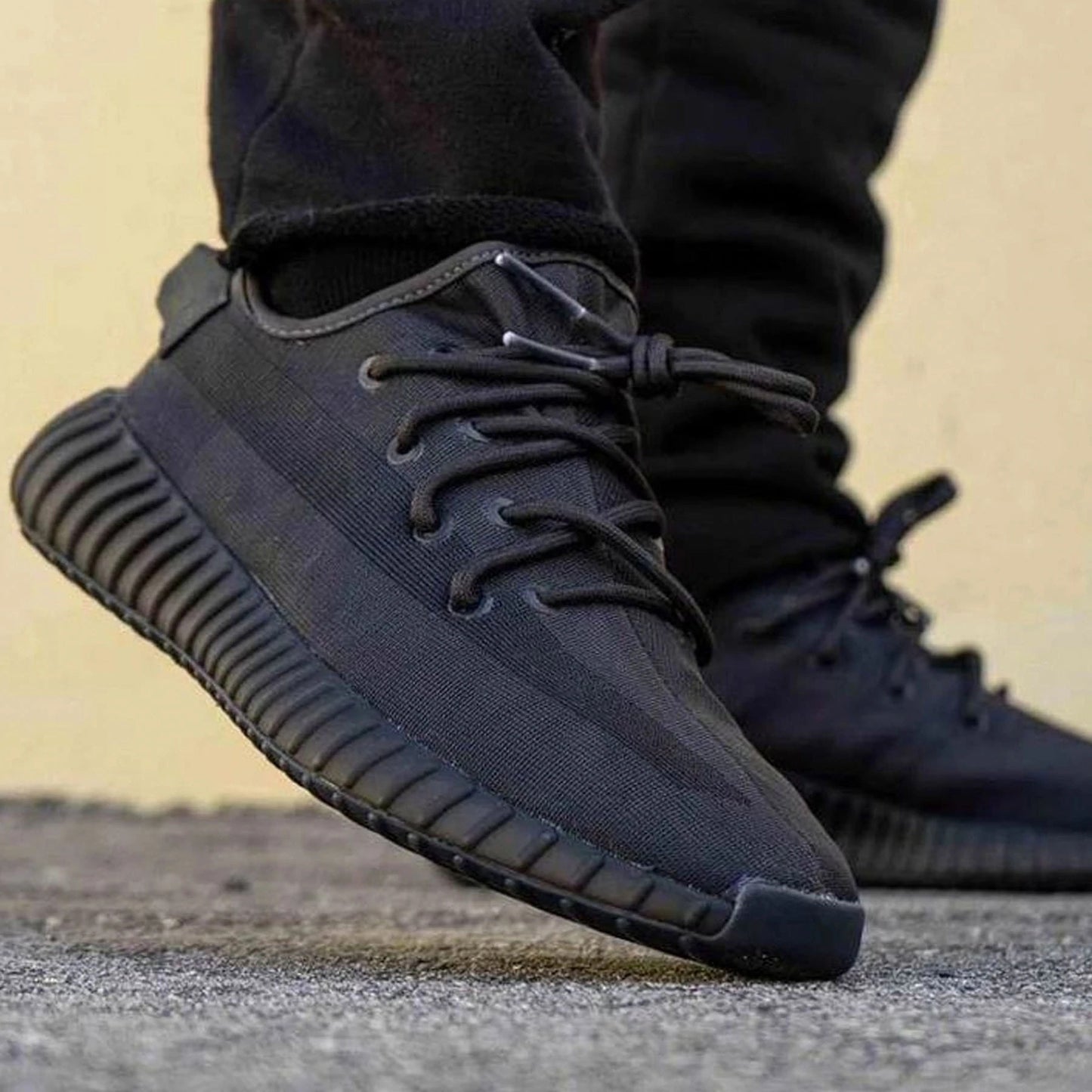 adidas yeezy boost mono cinder