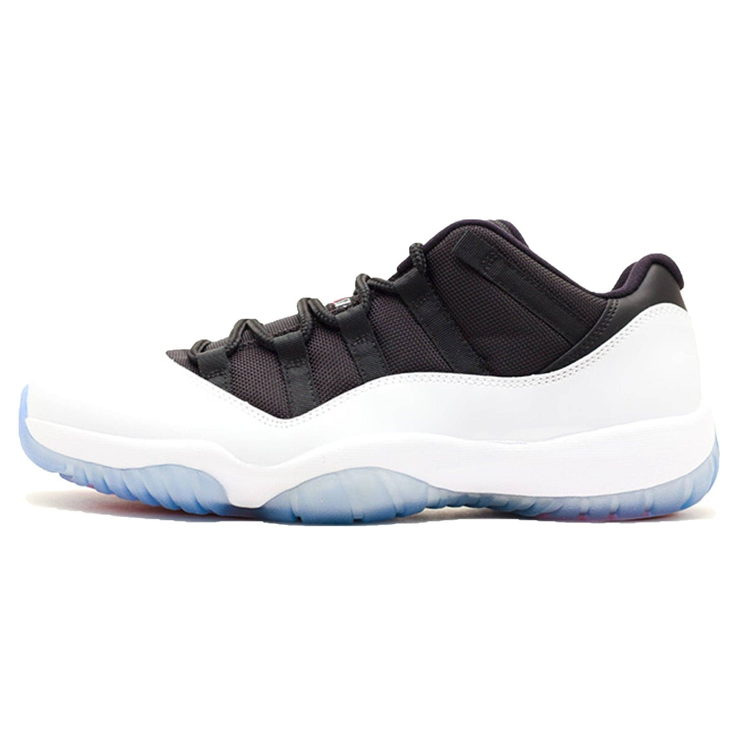 retro 11 low tuxedo