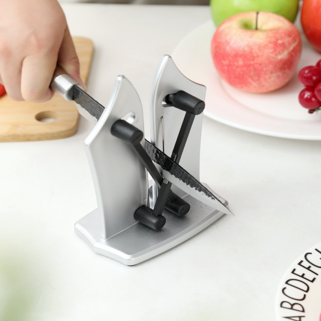 Knife sharpener - for all types of knives - Ozerty