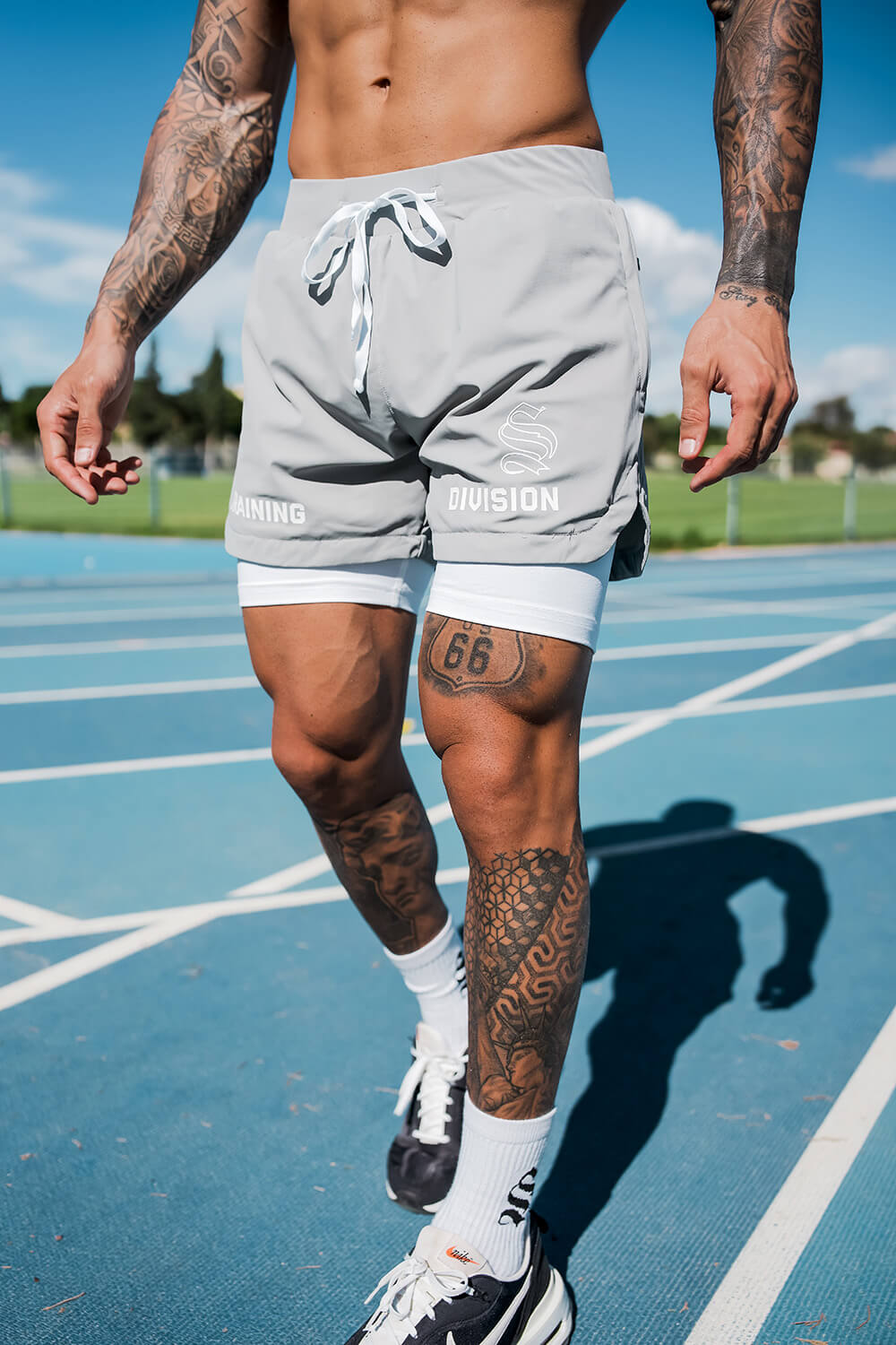 Venom 365 Shorts - Grey/White