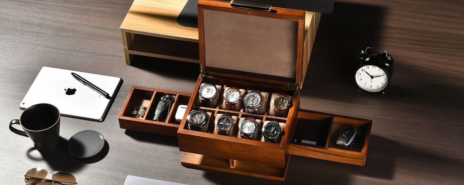 Choosing the Best Watch Box