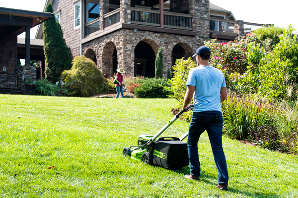 What are the benefits and drawbacks of using battery powered lawn tools  instead of their gas counterparts? - Quora