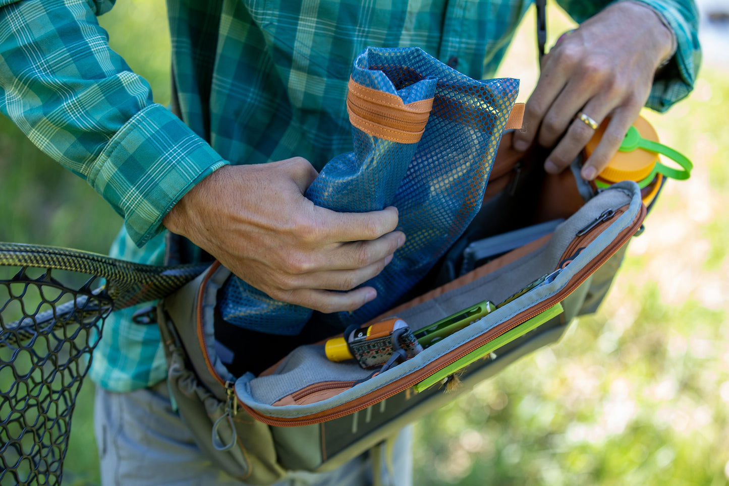 Fishpond Summit Sling Hunter Banks Fly Fishing